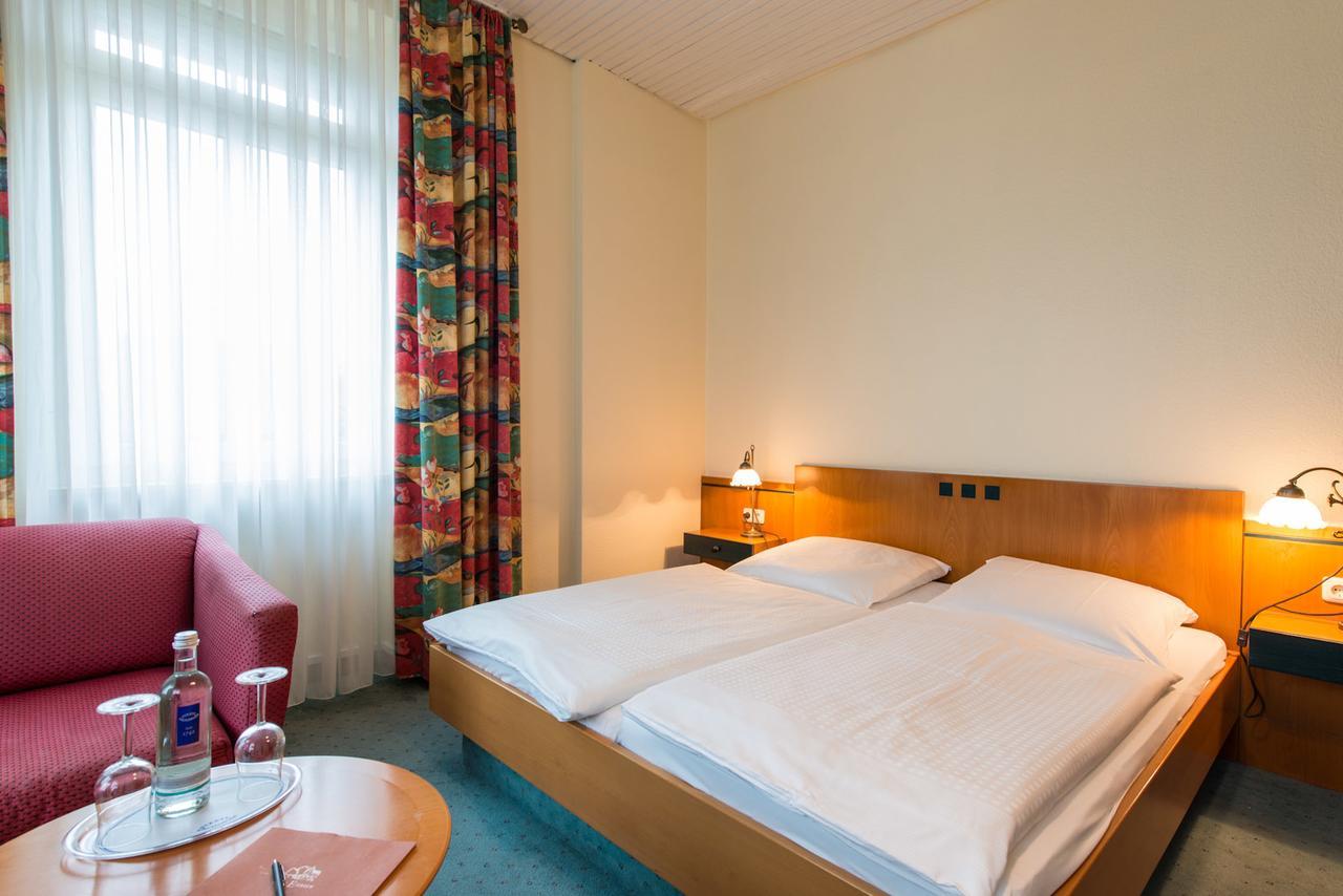 Hotel Eisbach Ransbach-Baumbach エクステリア 写真