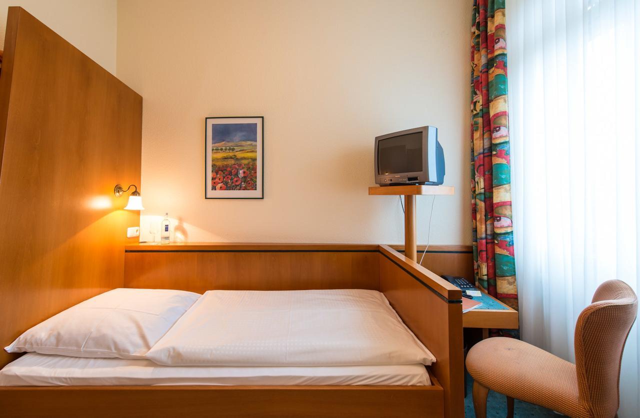 Hotel Eisbach Ransbach-Baumbach エクステリア 写真
